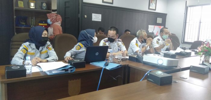 Pihak Dishub Pekanbaru yang menghadiri hearing