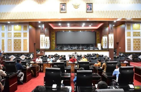 Suasana hearing