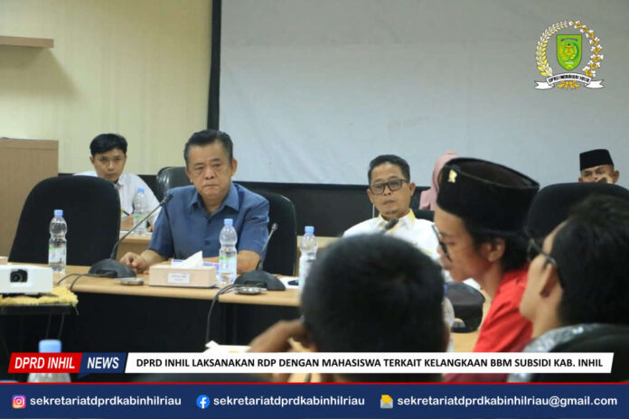 Rapat Dengar Pendapat DPRD dengan Mahasiswa Terkait kelangkaan BBM subsidi